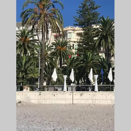 Bord De * Menton